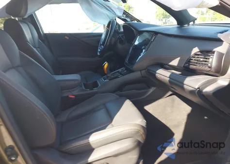 2022 Subaru Outback Wilderness z USA, uszkodzony, nr VIN 4S4BTGUD5N3199165